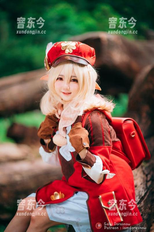 sally dorasnow多啦雪 sally dorasnow多啦雪的爱莉丝·格雷拉特睡衣美图,魅力和睡意兼具,真不错!